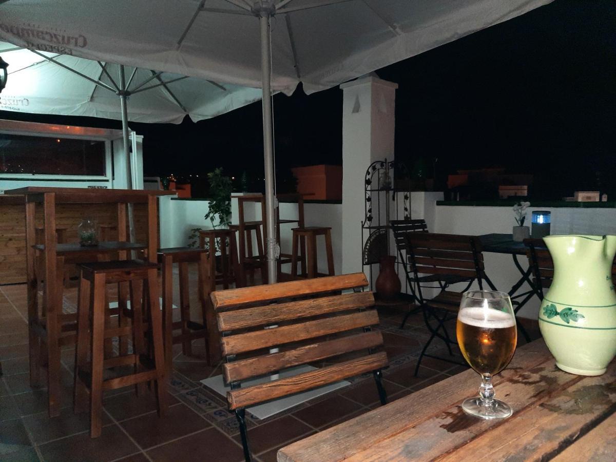 Hostal San Miguel Nerja Kültér fotó