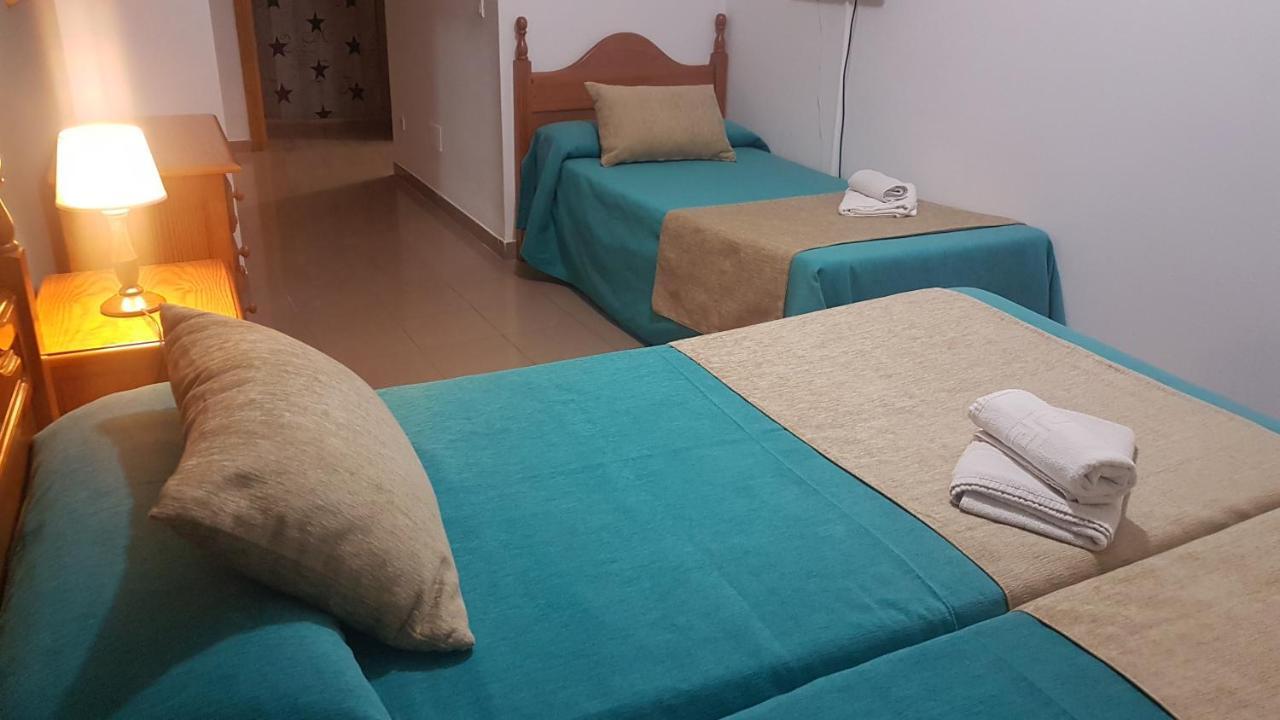 Hostal San Miguel Nerja Kültér fotó